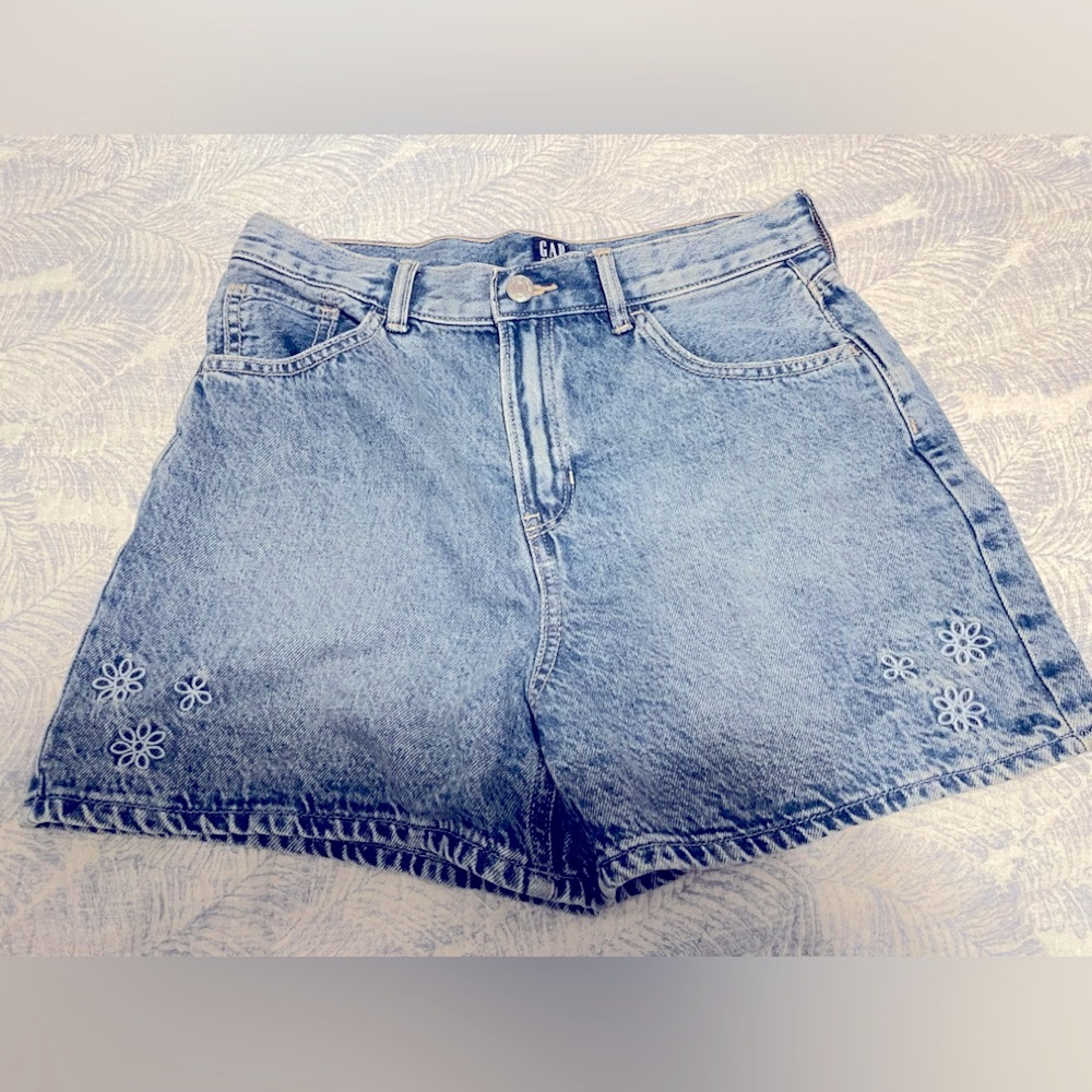 Girl shorts